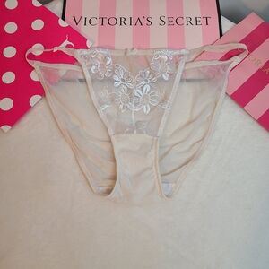 VTG Victoria's Secret Daisy Embroidered String Bikini Panty Size Lg